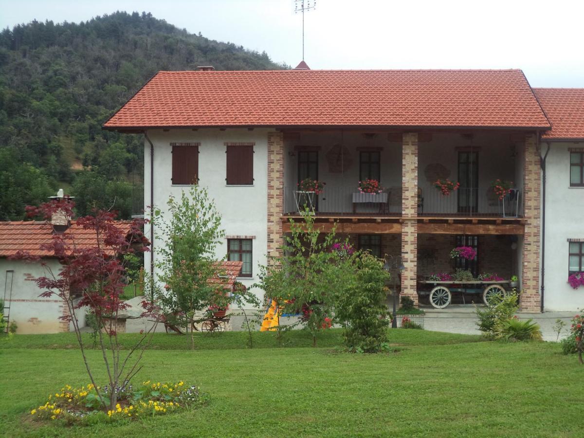 Peveragno Ciabot Besimauda Bed & Breakfast エクステリア 写真